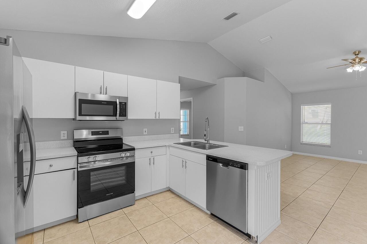 230 13th Street SW, Vero Beach, FL 32962 photo 12
