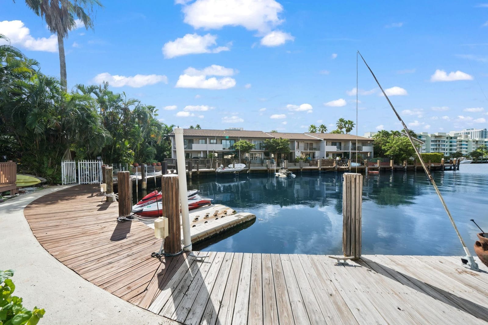 16470 NE 27TH Place 35, North Miami Beach, FL 33160 photo 13