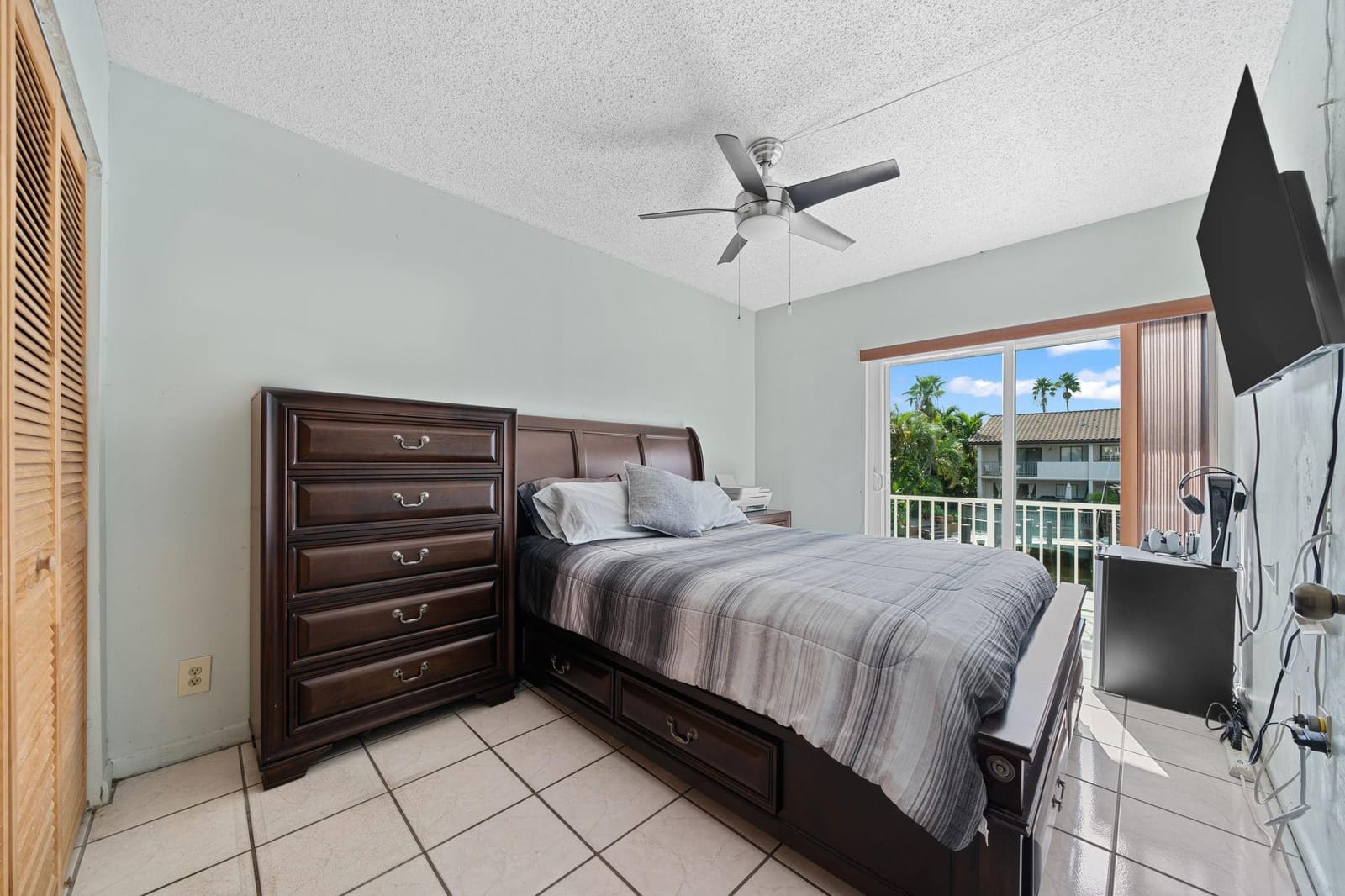 16470 NE 27TH Place 35, North Miami Beach, FL 33160 photo 16