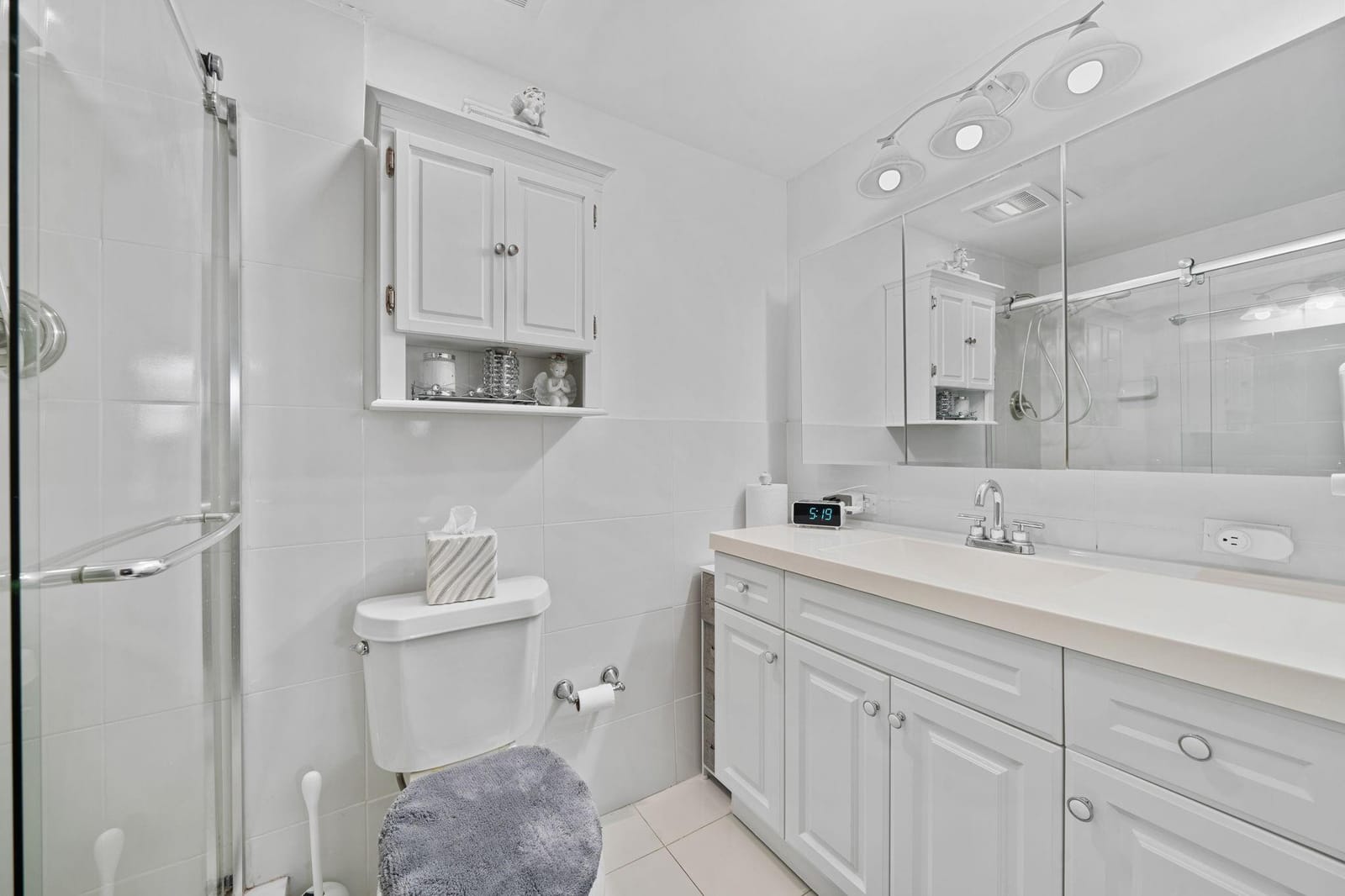 16470 NE 27TH Place 35, North Miami Beach, FL 33160 photo 23
