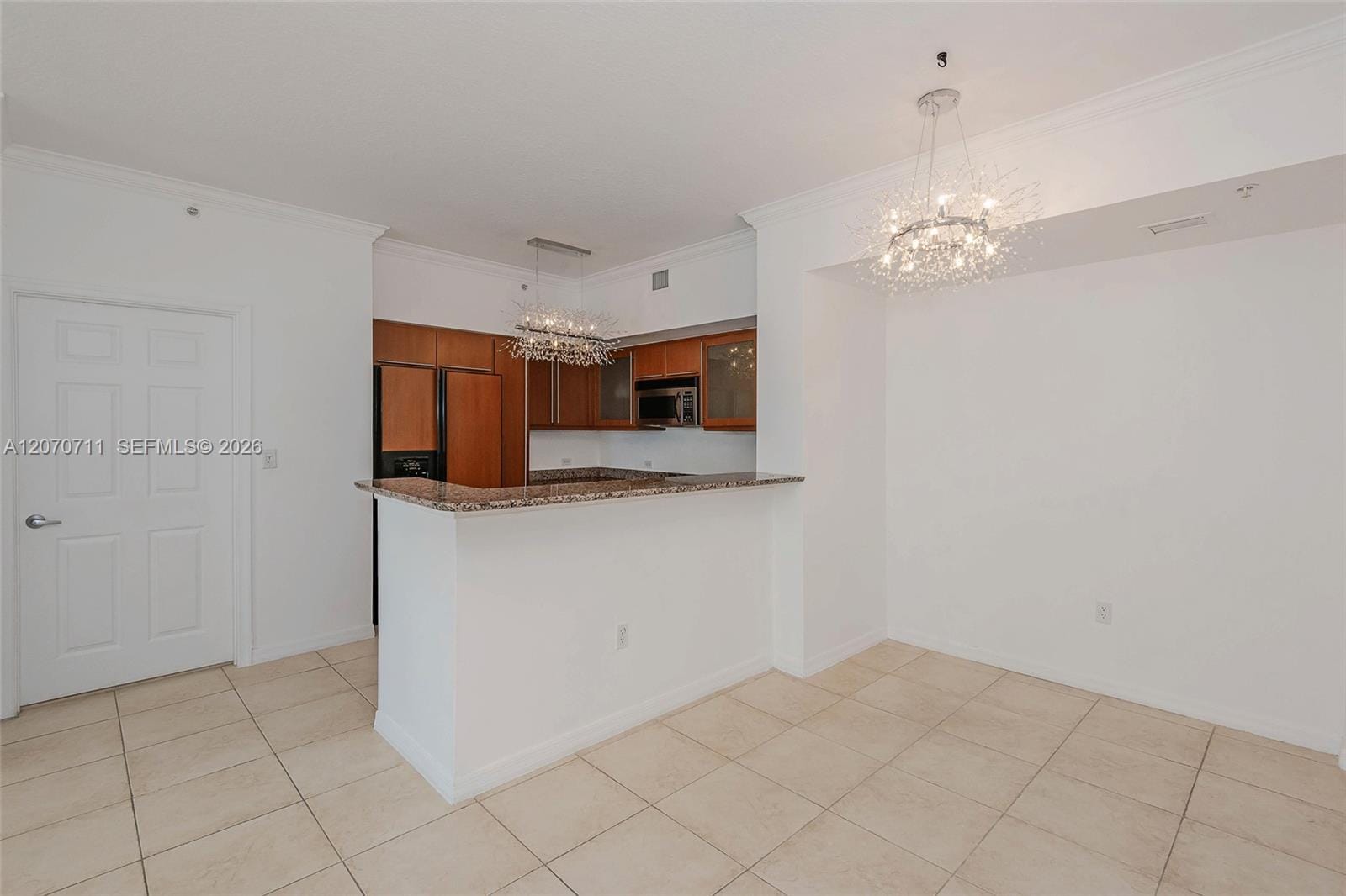 2080 S Ocean Drive MPH09 — photo 10