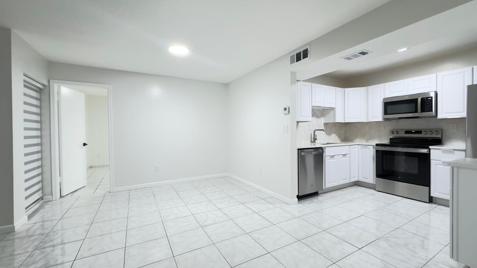 20015 NE 3RD Court 1 — photo 4