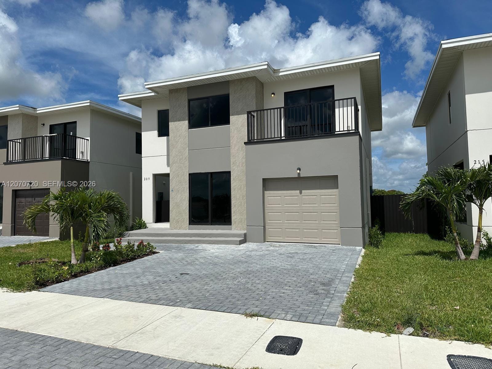 209 NW 13th Place, Florida City, FL 33034