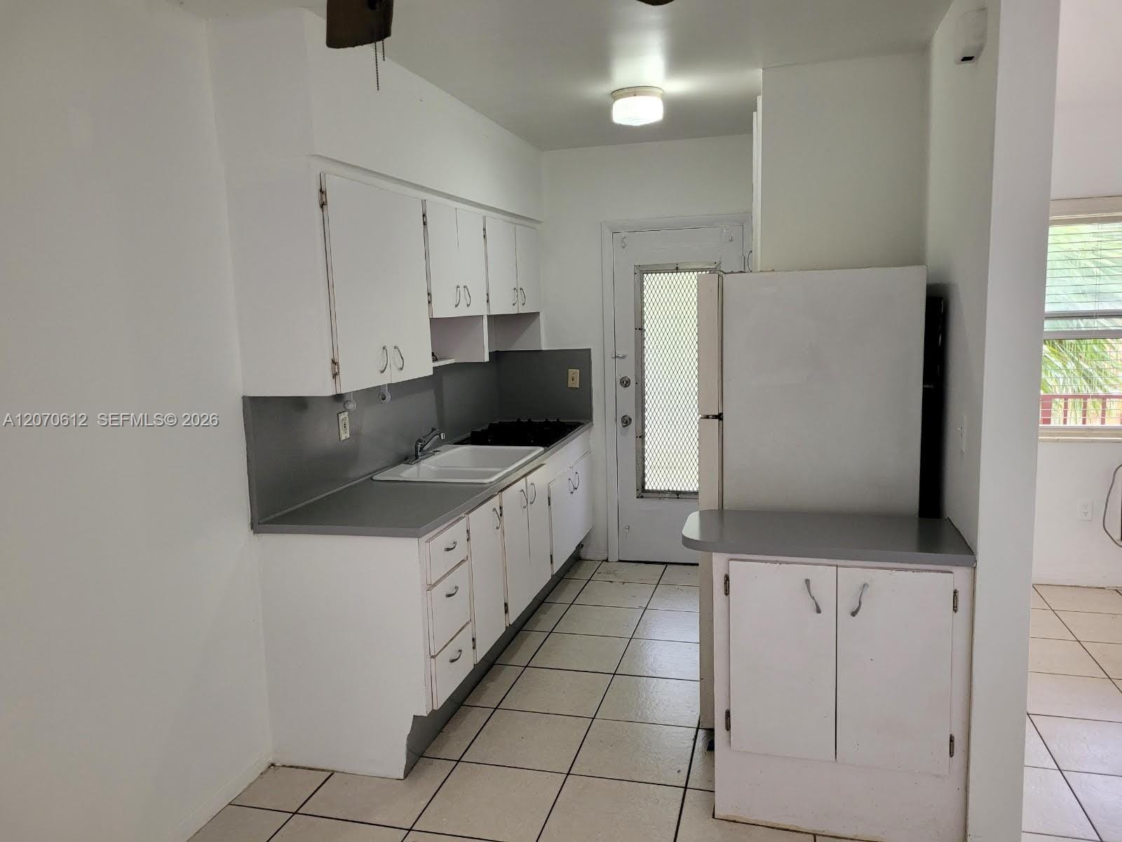 1250 S Alhambra Circle 18 — photo 6
