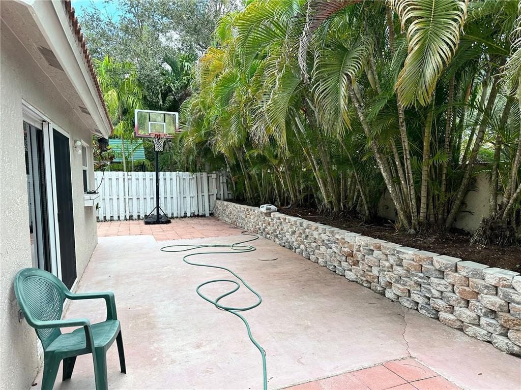 12624 NW 11TH Court, Sunrise, FL 33323 photo 18