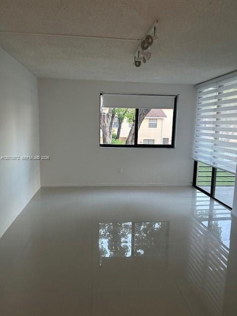 20840 San Simeon Way 204 — photo 10