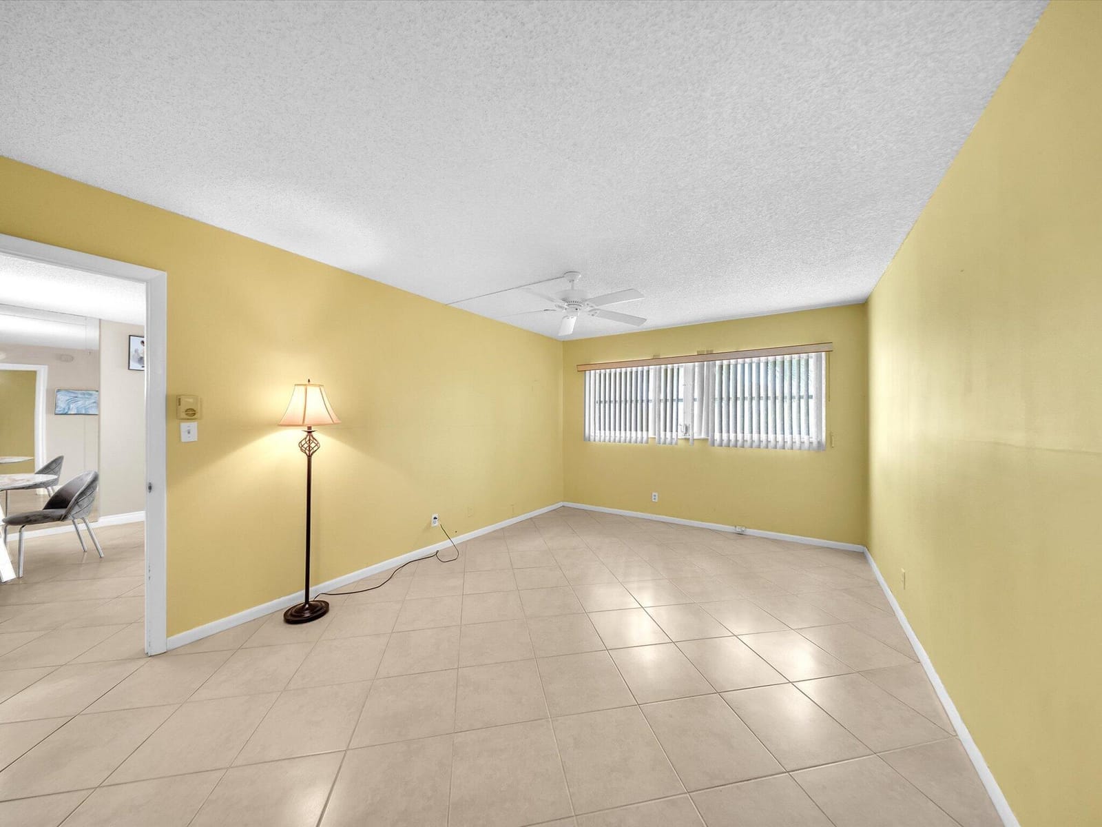 7807 GOLF CIR Drive 105, Margate, FL 33063 photo 21