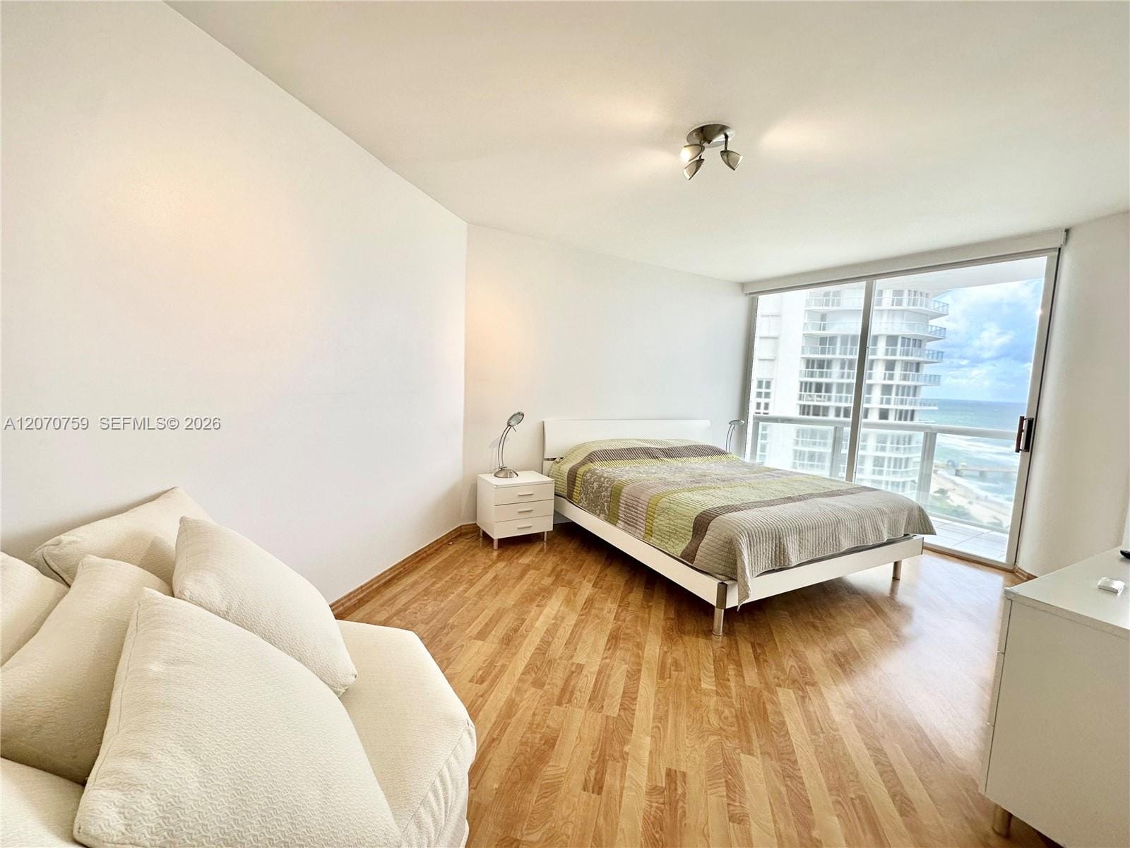 16425 E Collins Avenue 1215 — photo 6