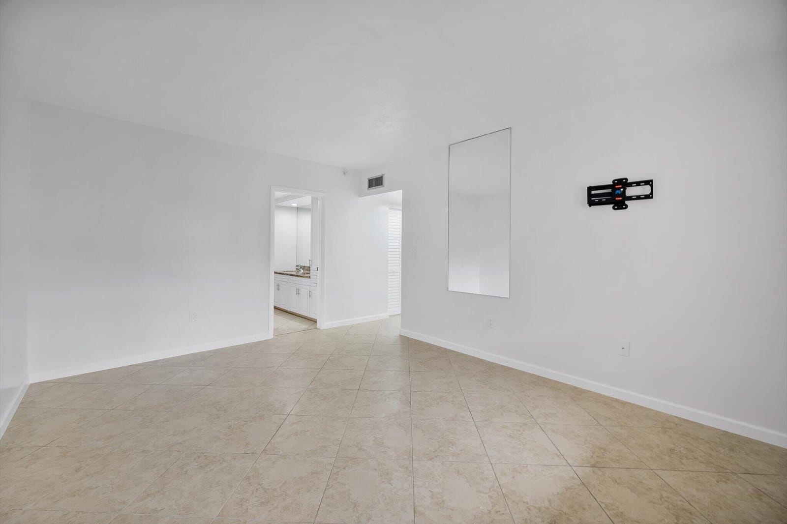 740 NE 199TH Street 205G — photo 10