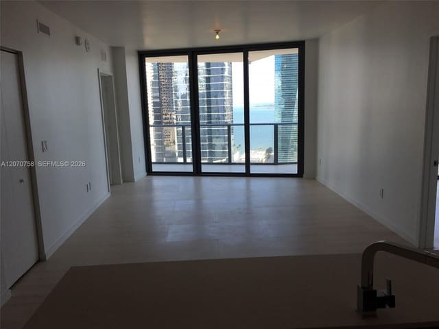 1300 S Miami Avenue 2002, Miami, FL 33130