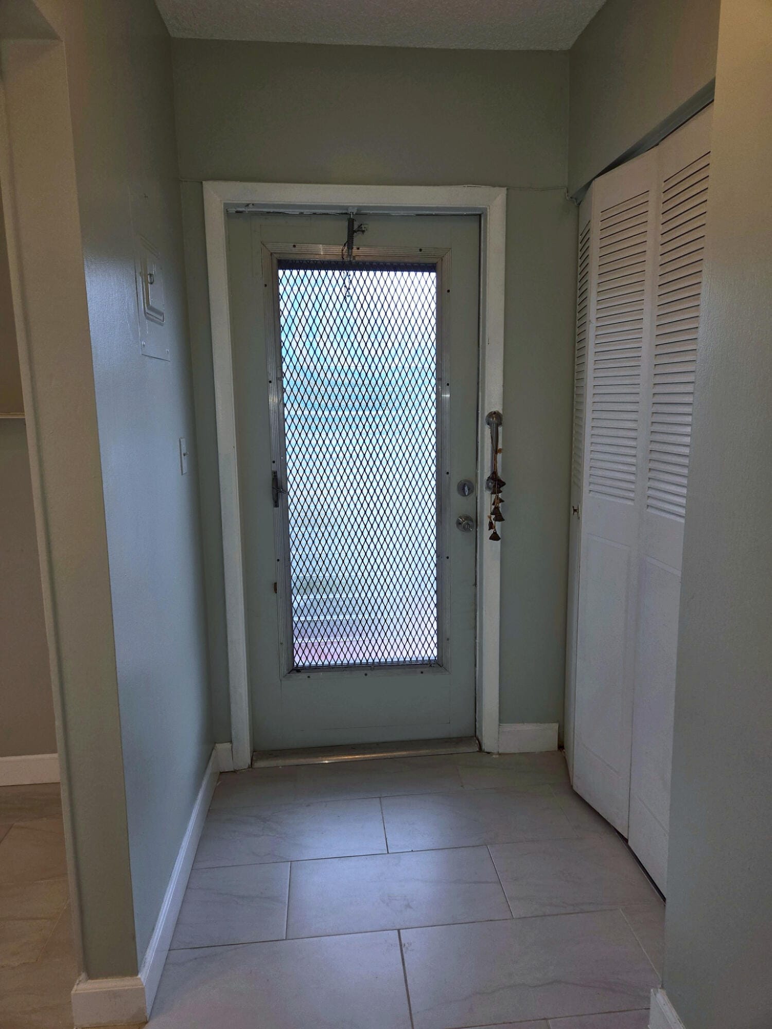 5071 W OAKLAND PARK Boulevard 109 — photo 2