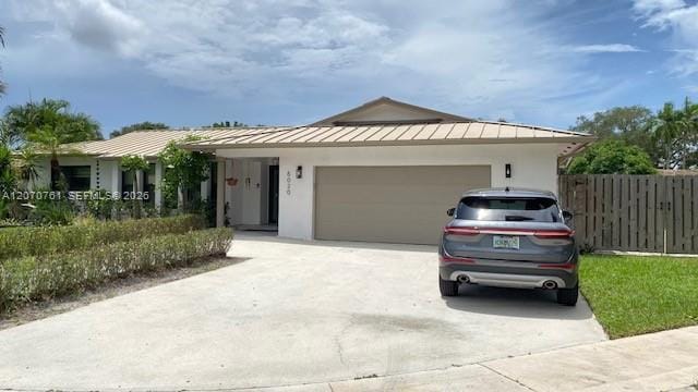 6020 SW 17th Court, Plantation, FL 33317