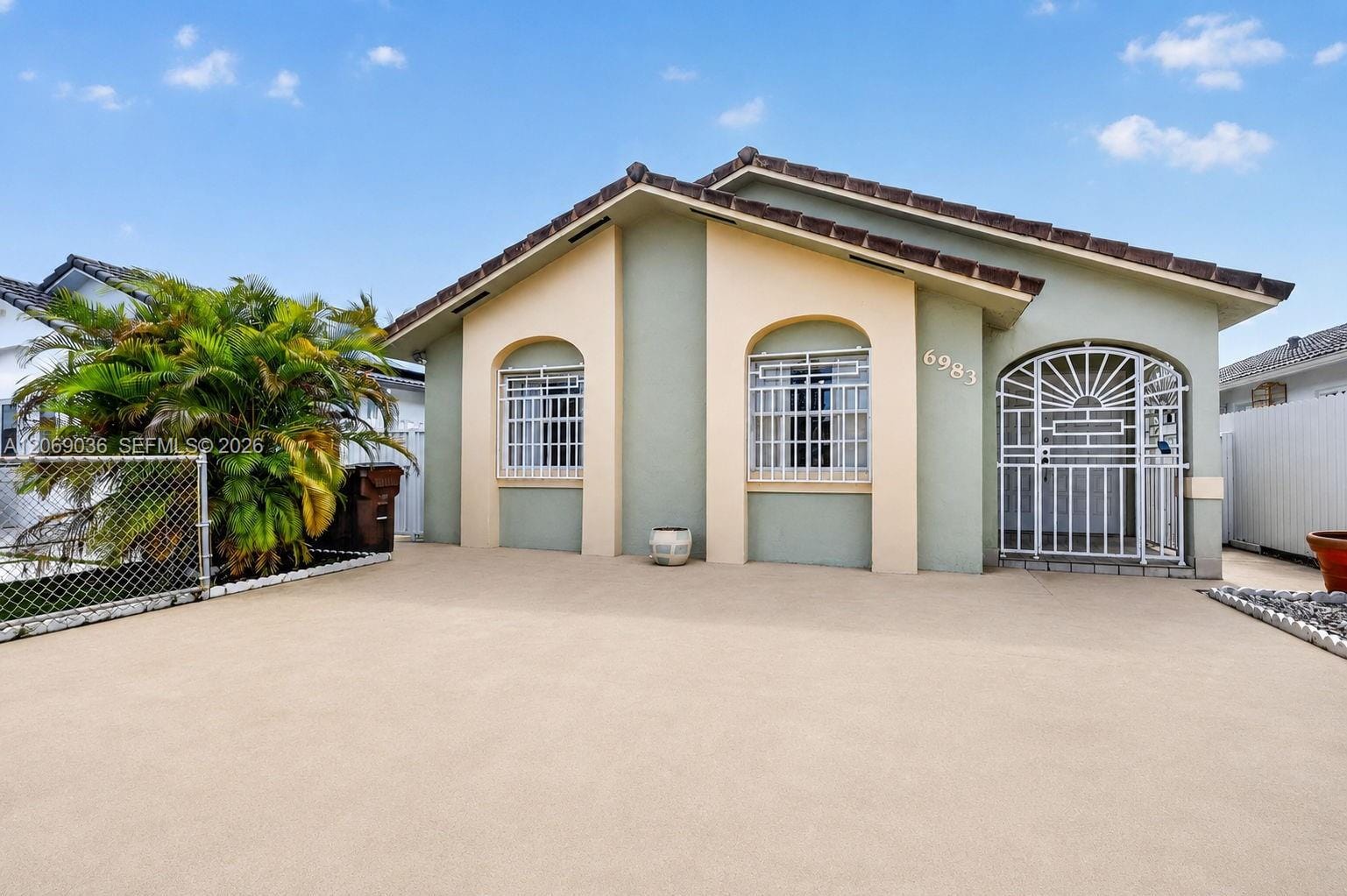 6983 W 24th Lane, Hialeah, FL 33016