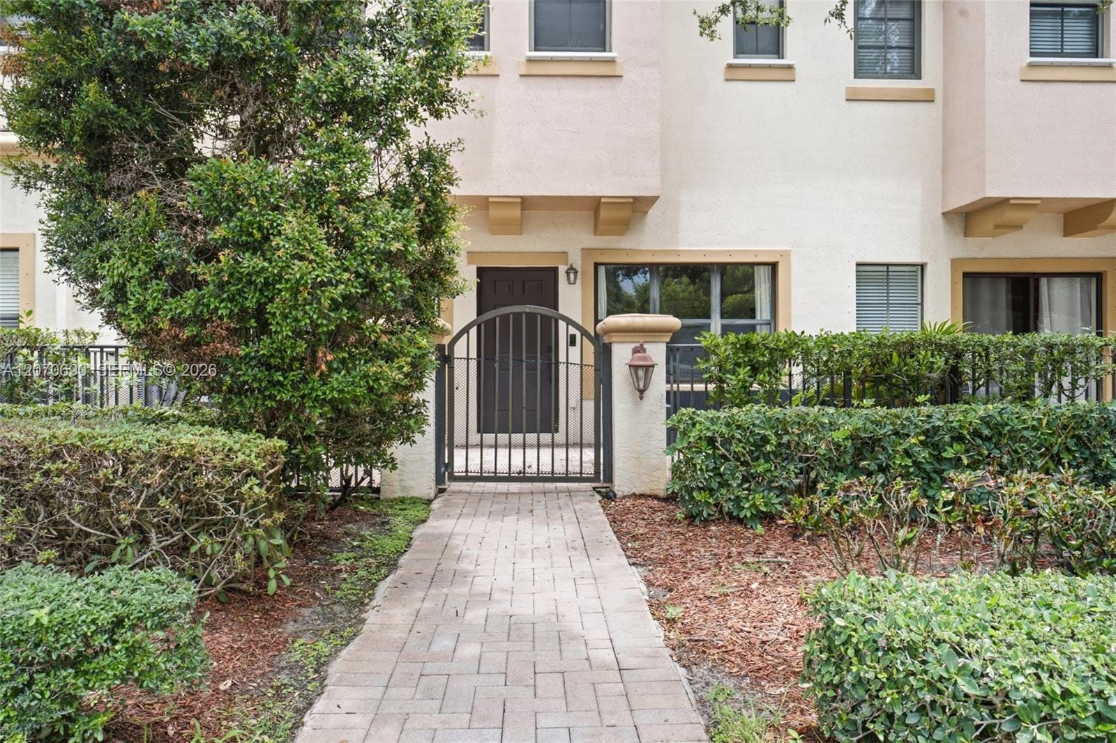 4758 Cypress Street — photo 11