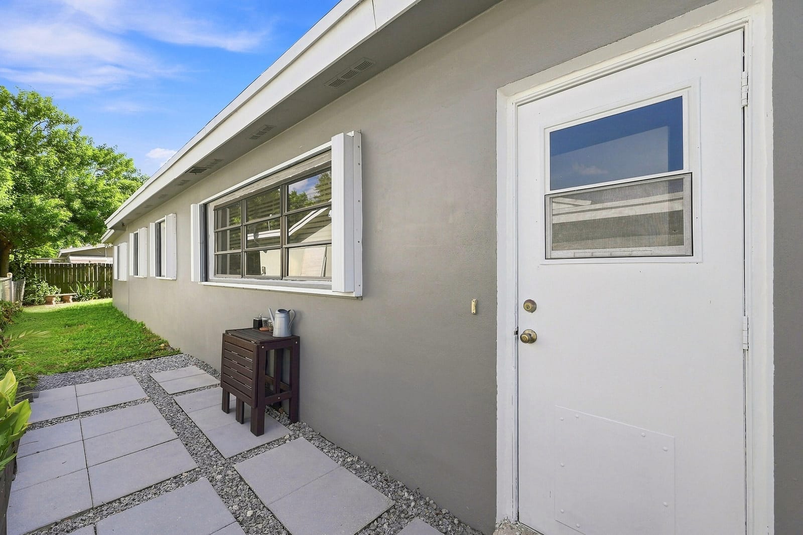 496 NW 47TH Court, Oakland Park, FL 33309 photo 17