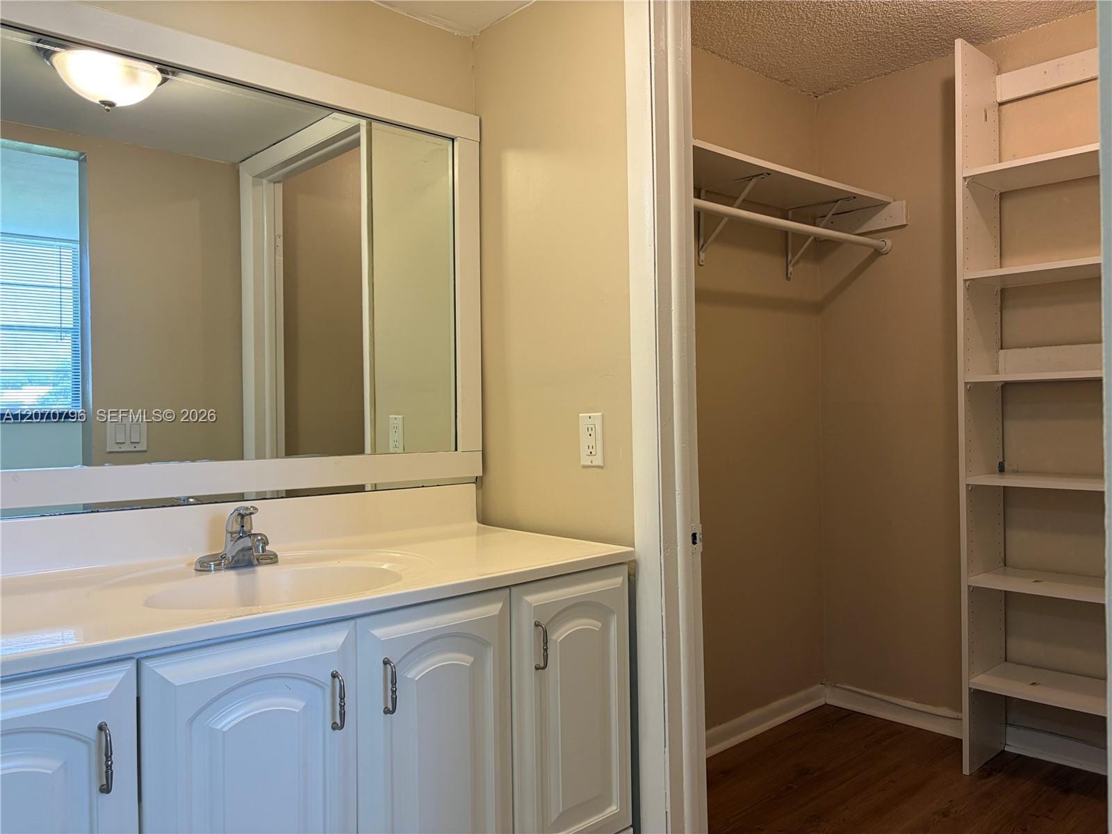 10865 SW 112th Avenue 313 — photo 9