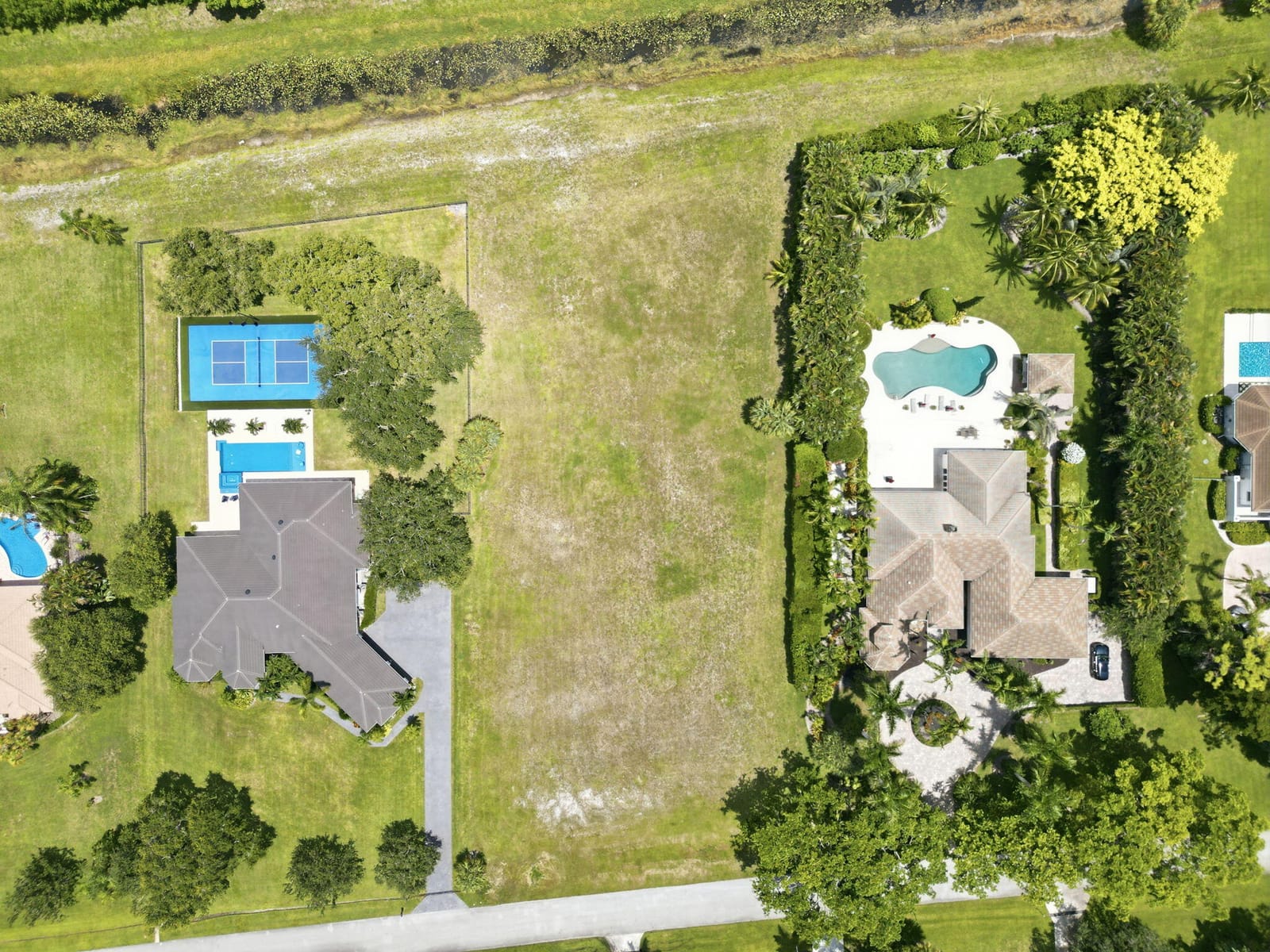 8288 MAN O WAR Road — photo 4