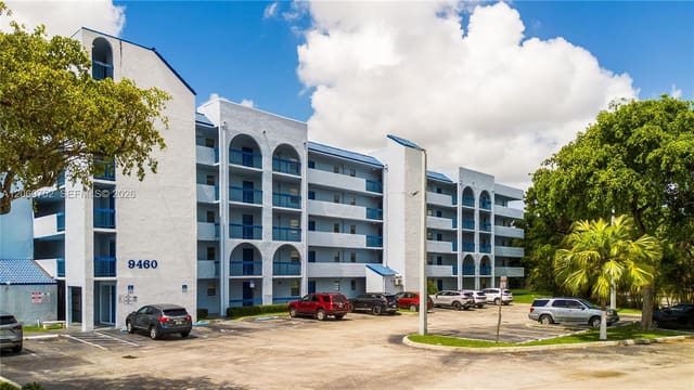 9460 Fontainebleau Boulevard 134, Miami, FL 33172