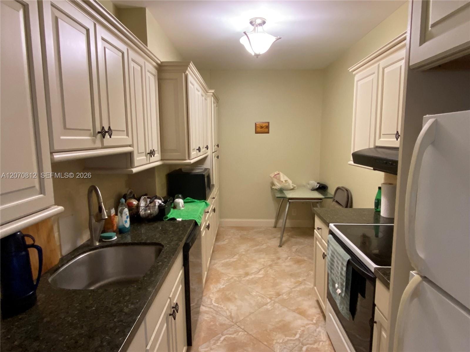 4330 Hillcrest Drive 1009, Hollywood, FL 33021 photo 12