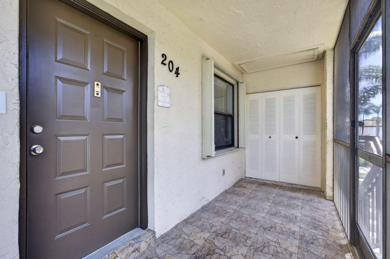 7262 GOLF COLONY Court 204, Lake Worth, FL 33467 photo 2