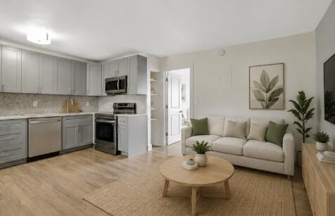 5168 NE 6TH Avenue 406 — photo 3