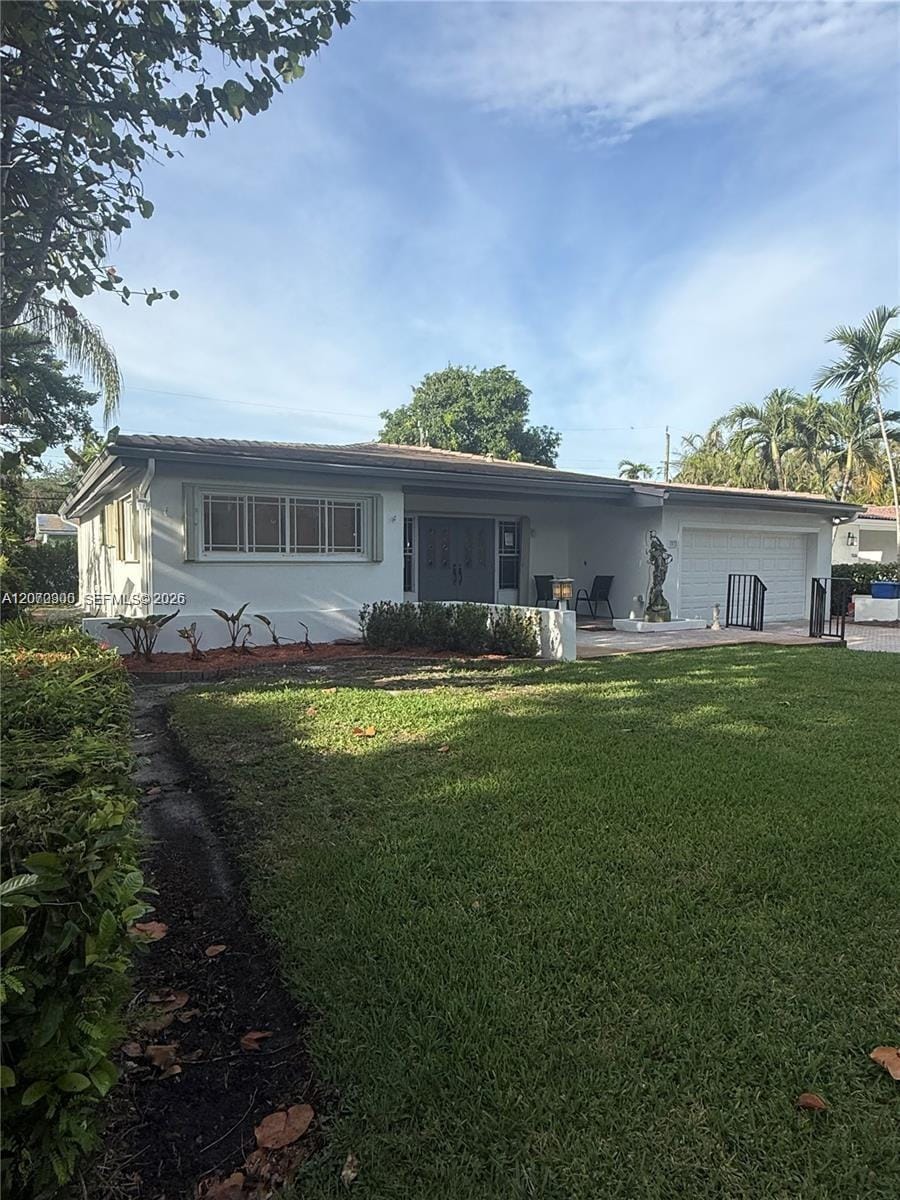 1532 Trillo Avenue — photo 3