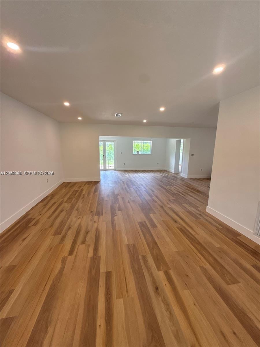 1532 Trillo Avenue — photo 6