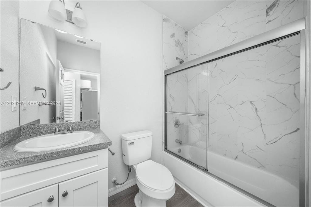 1450 LAS VILLAS Boulevard — photo 9