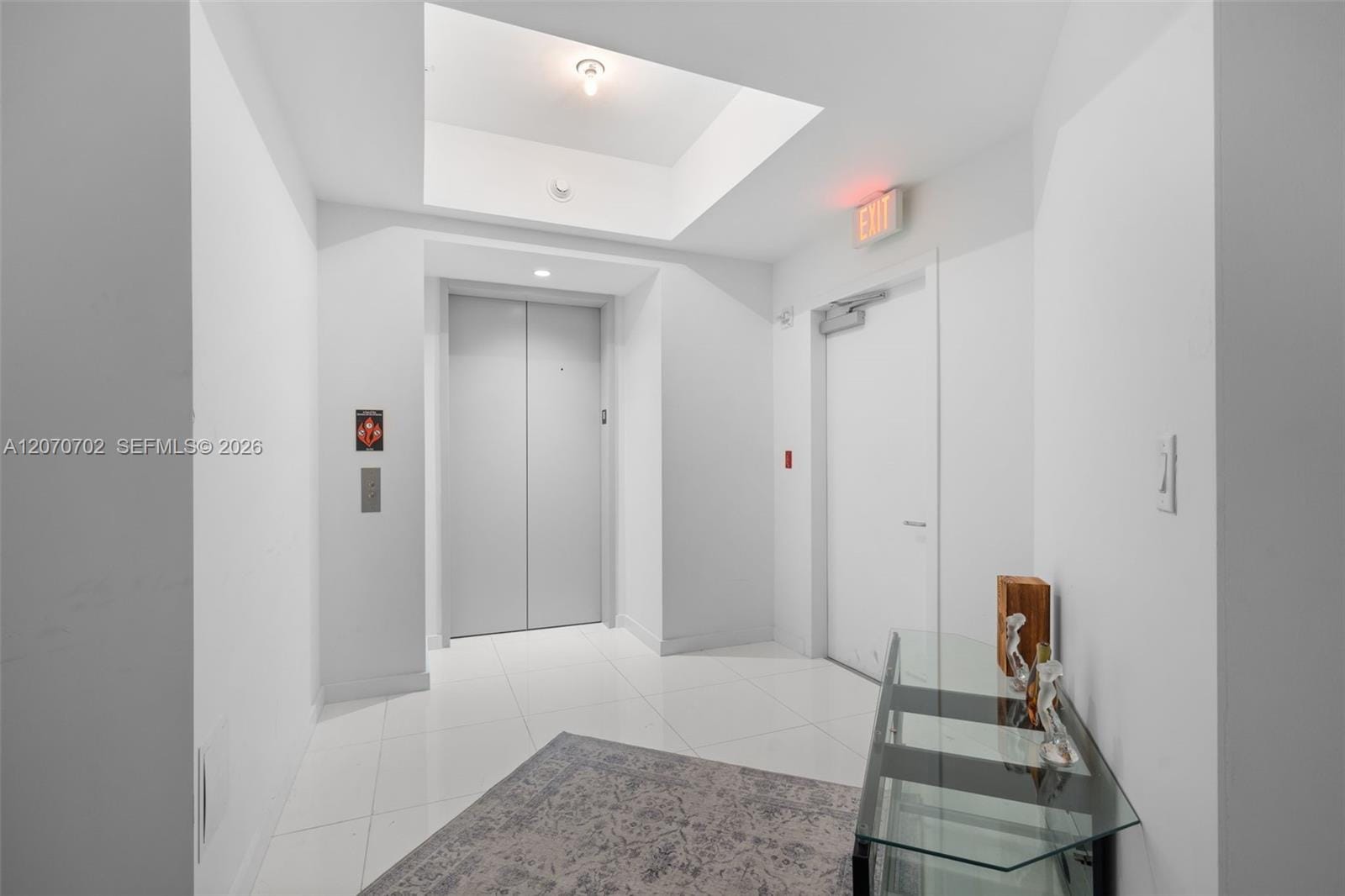 851 NE 1st Avenue 1610, Miami, FL 33132 photo 19