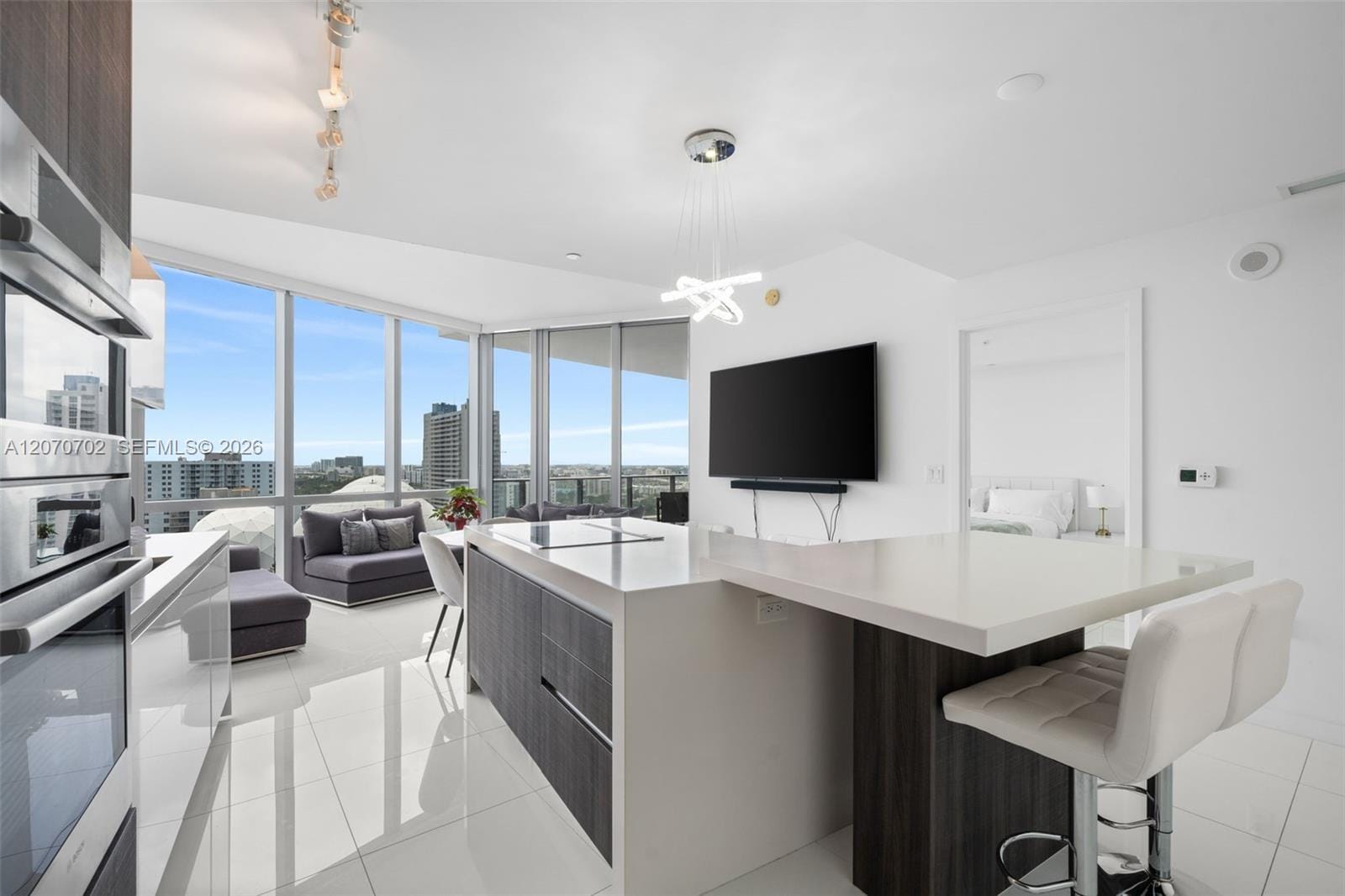851 NE 1st Avenue 1610, Miami, FL 33132 photo 7