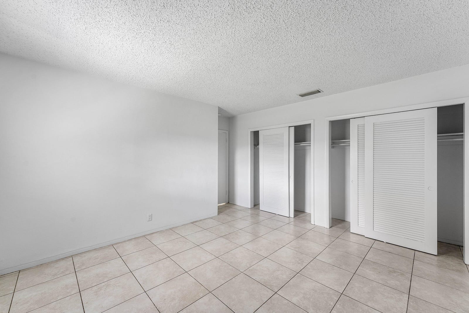 263 SE 8TH Terrace, Deerfield Beach, FL 33441 photo 13