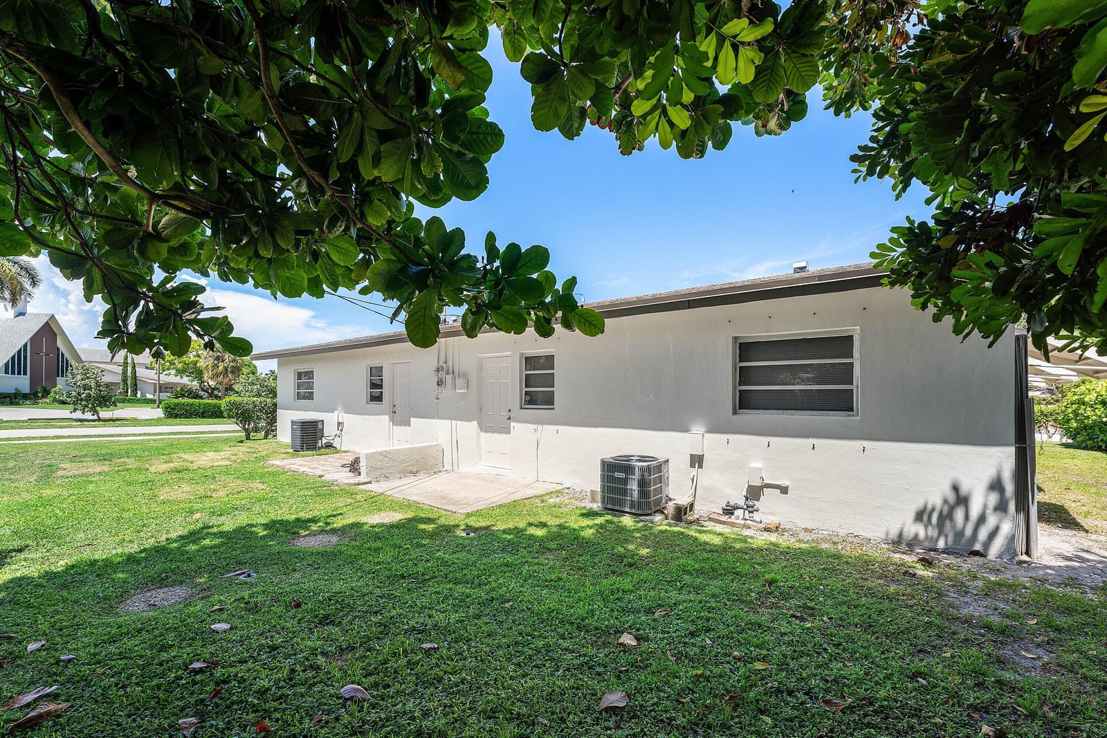 263 SE 8TH Terrace, Deerfield Beach, FL 33441 photo 18