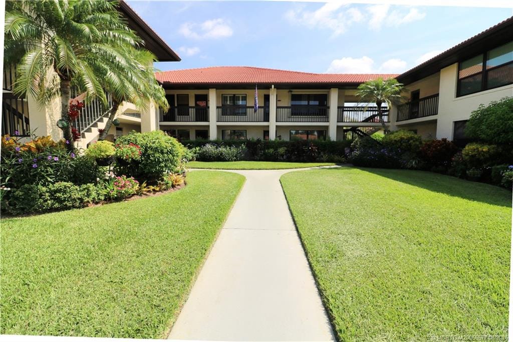 421 SW South River Drive 101, Stuart, FL 34997