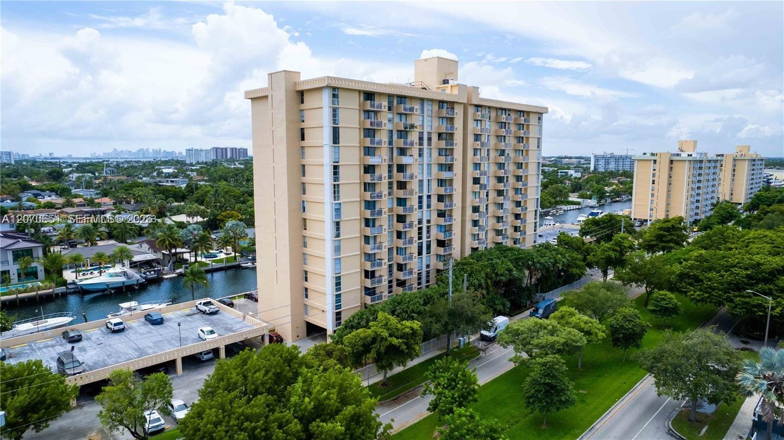 2350 NE 135th Street 403, North Miami, FL 33181