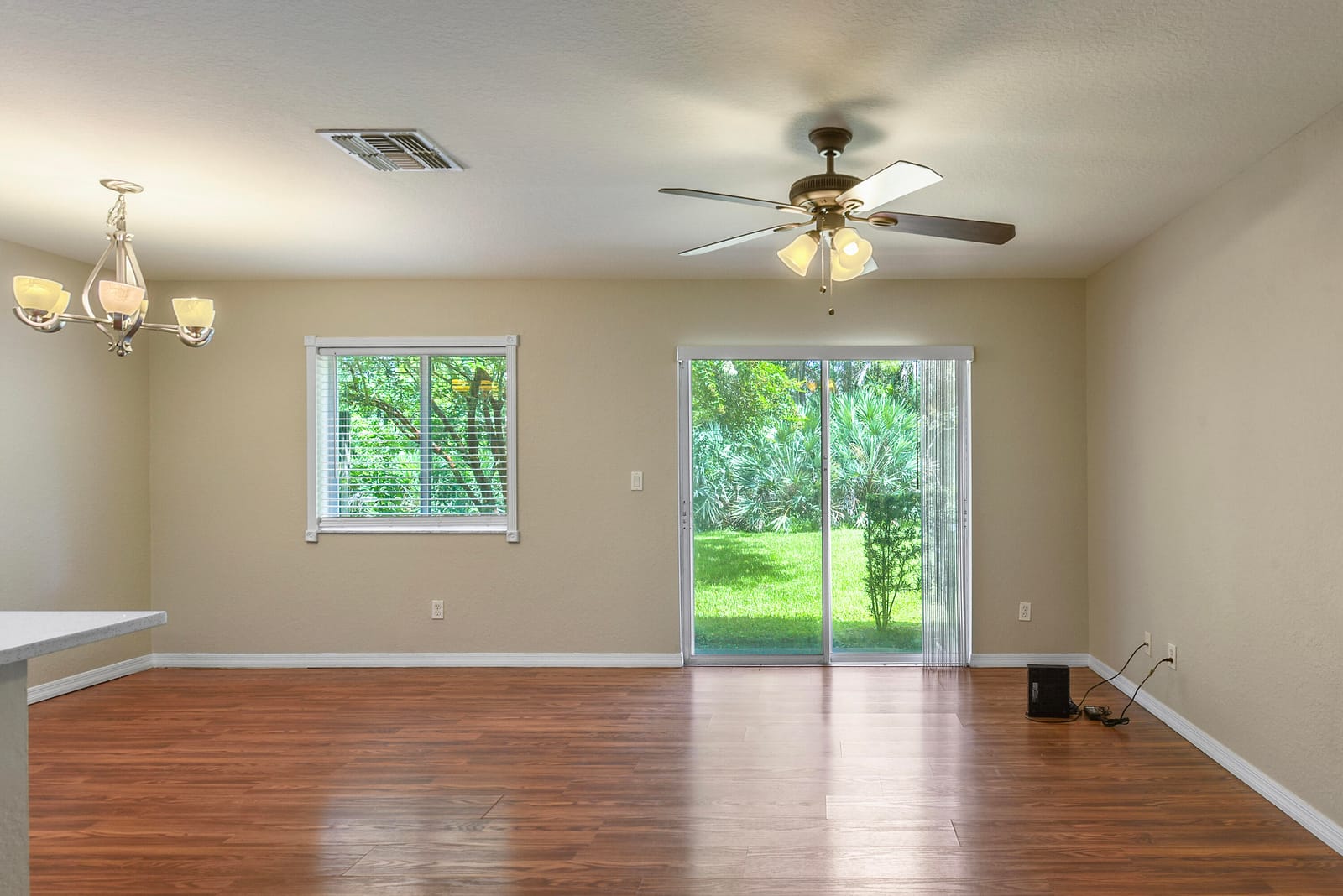 2205 SW MARSHFIELD Court 2205 — photo 4