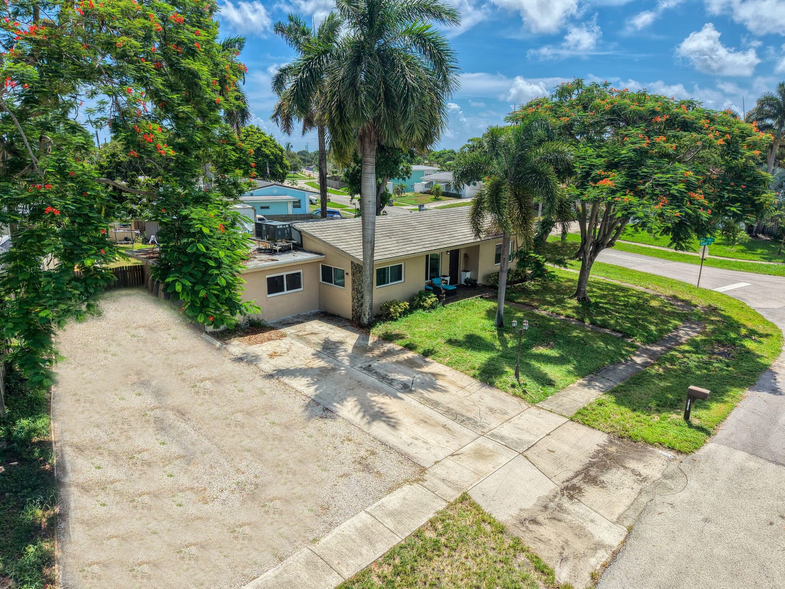 1510 CREST Drive, Lake Worth, FL 33461 photo 4