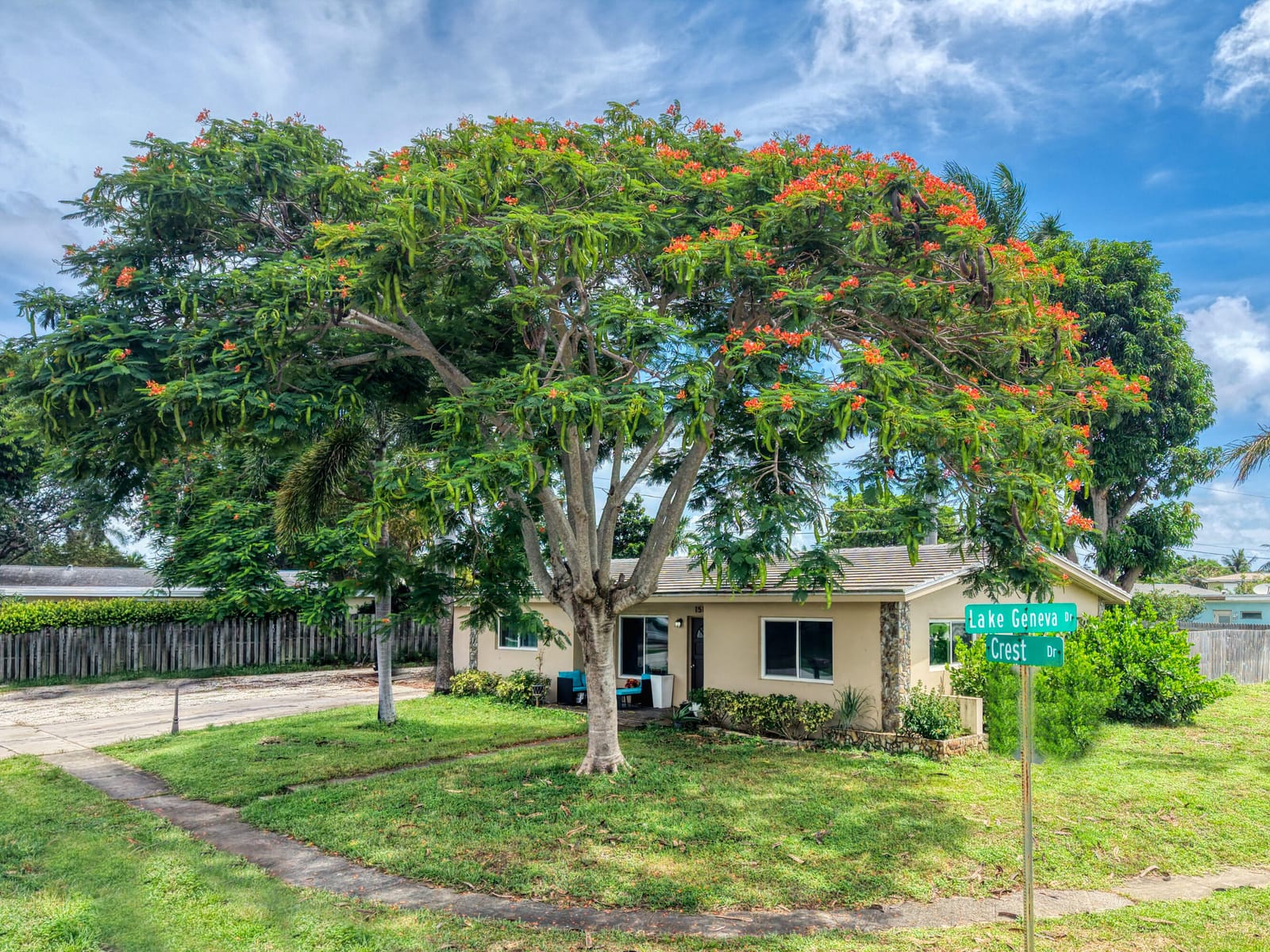 1510 CREST Drive, Lake Worth, FL 33461