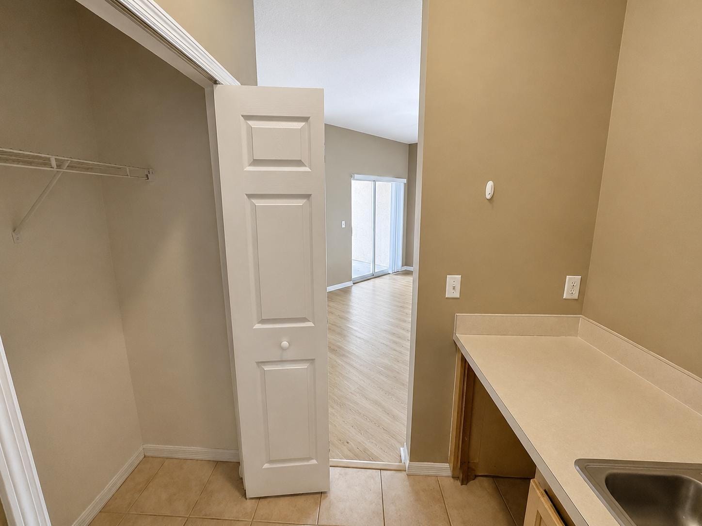 9983 Perfect Drive side B — photo 6