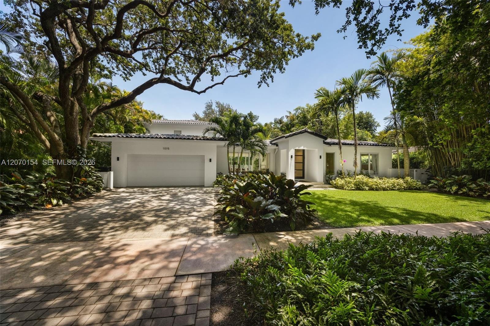 1015 Bayamo Avenue, Coral Gables, FL 33146