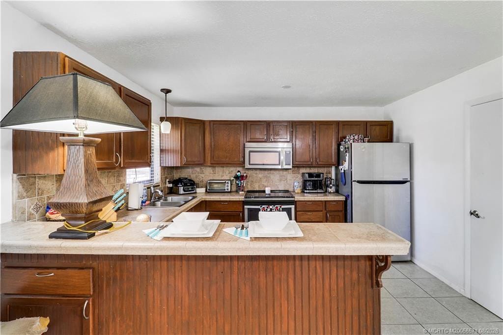 5765 SE Rosemont Avenue, Stuart, FL 34997 photo 13