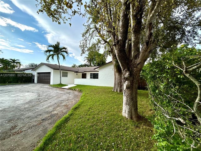 13971 SW 112th Street 13971, Miami, FL 33186