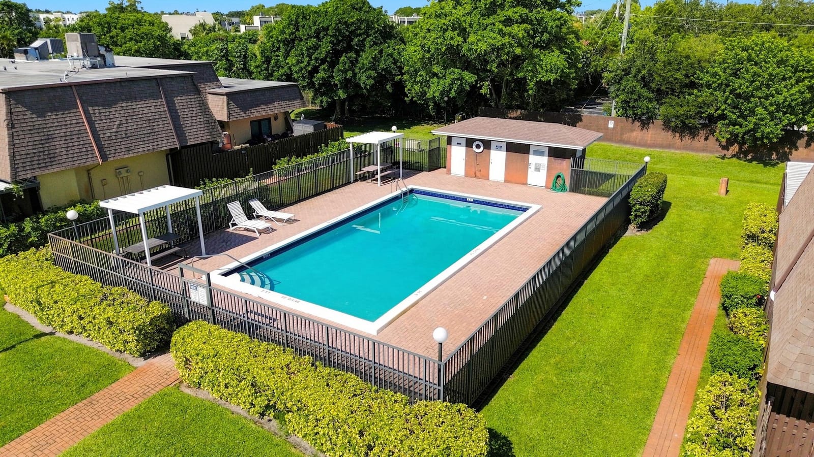 4165 Turnberry Circle 24, Lake Worth, FL 33467 photo 22