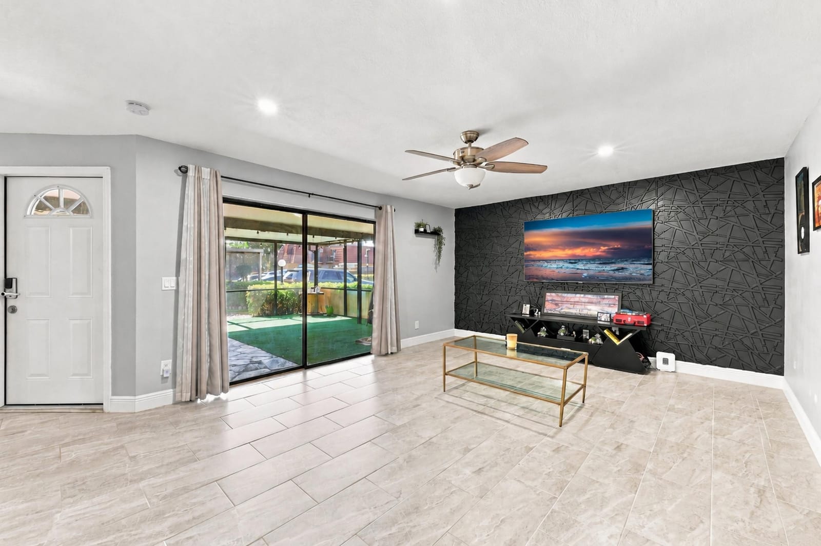 4165 Turnberry Circle 24 — photo 4