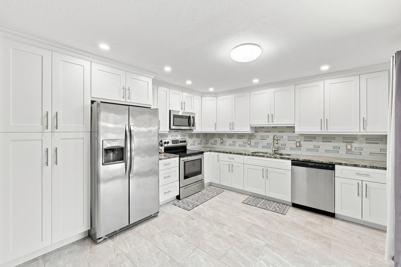 4165 Turnberry Circle 24 — photo 7