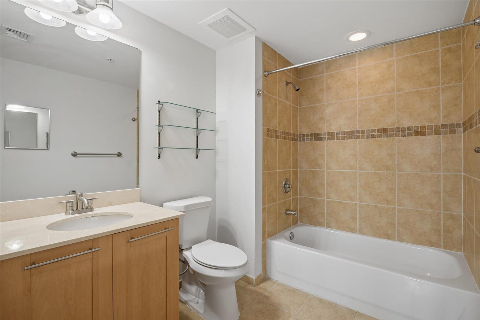 511 SE 5TH Avenue 1221 — photo 10