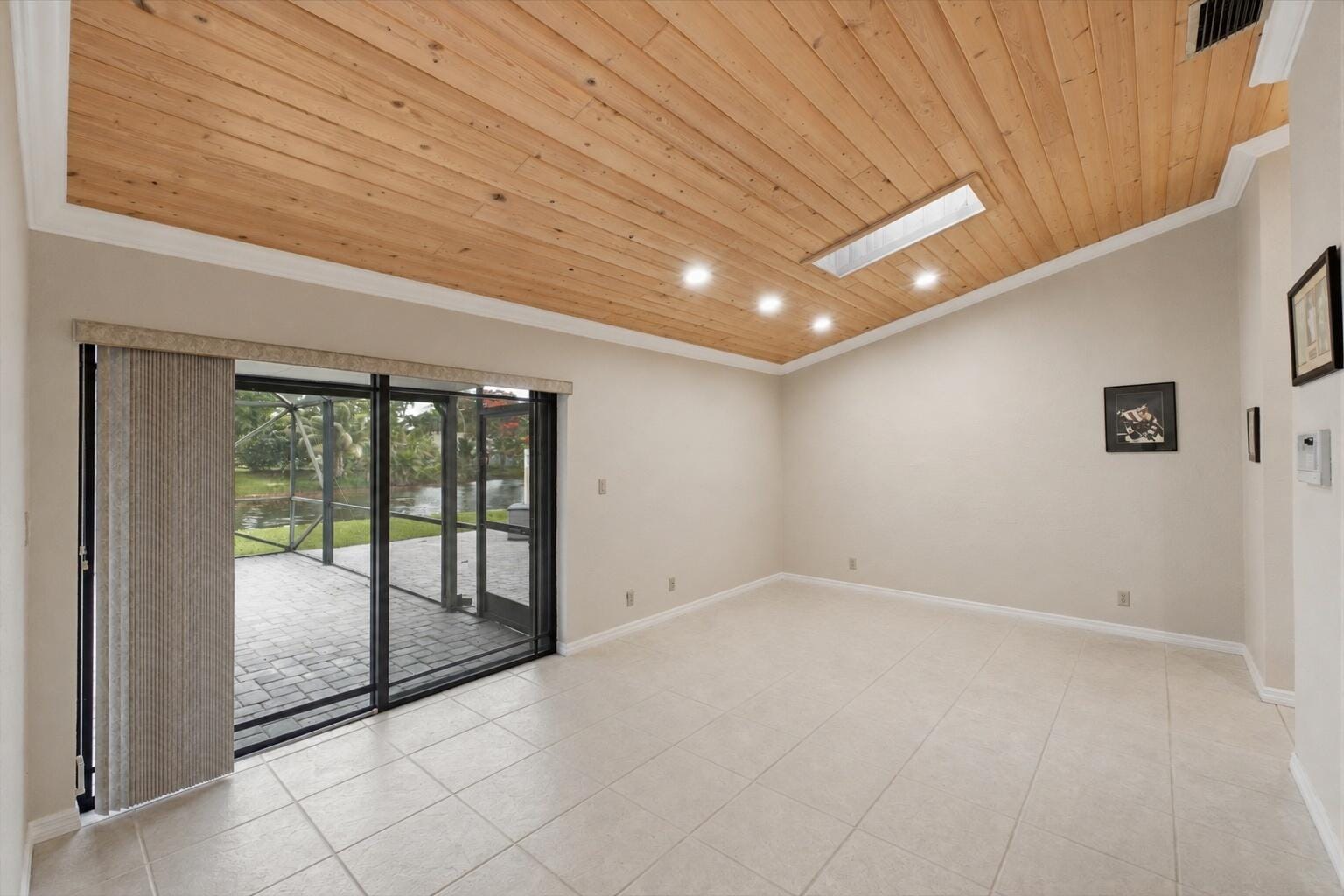 8719 NW 1ST Street, Coral Springs, FL 33071 photo 14