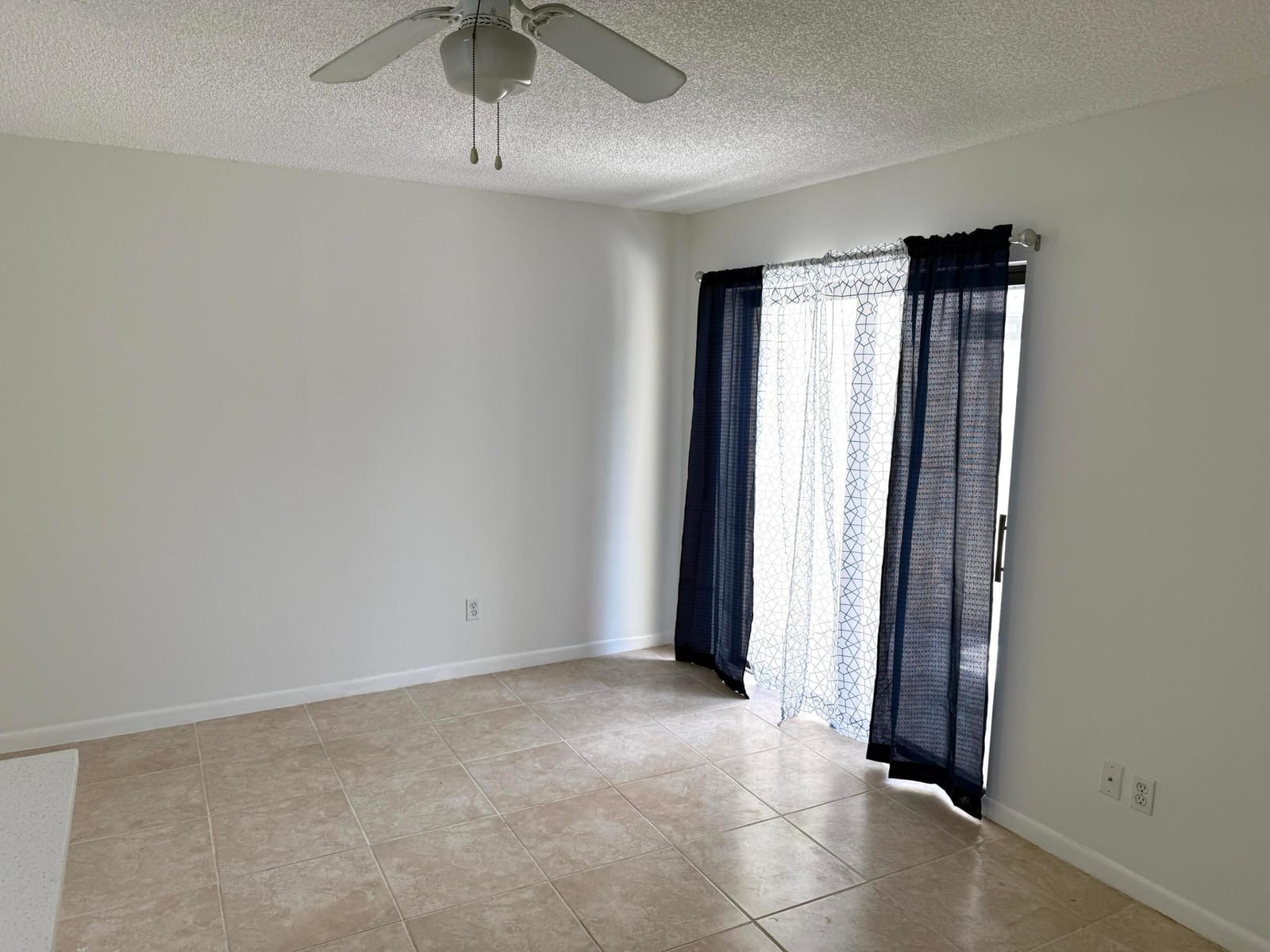 629 Executive Center Drive J103 — photo 4