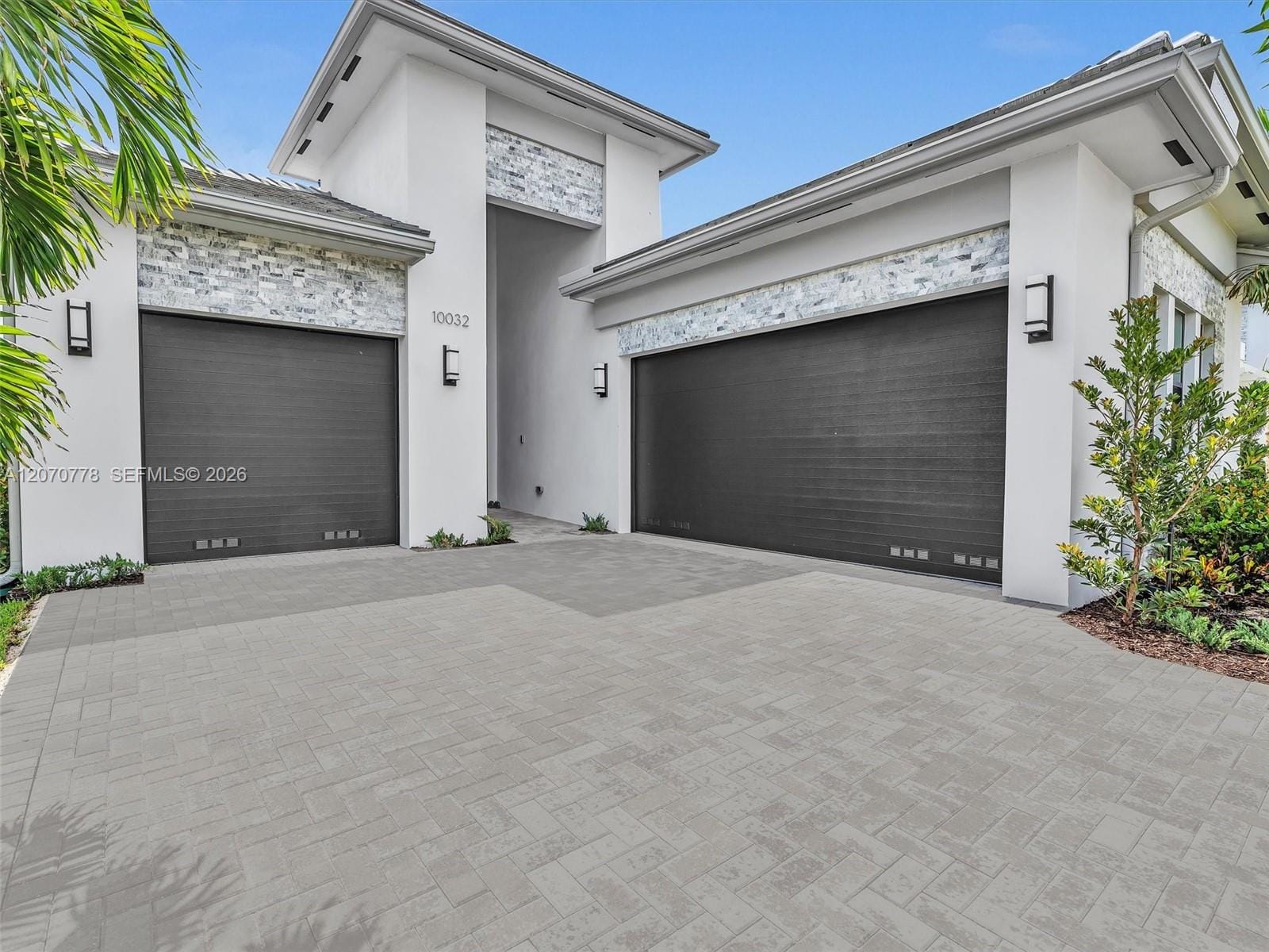 10032 Stockrun Drive — photo 2
