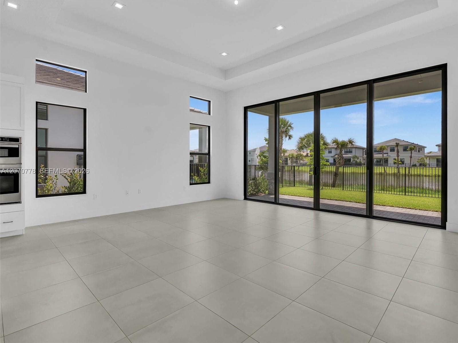 10032 Stockrun Drive — photo 4