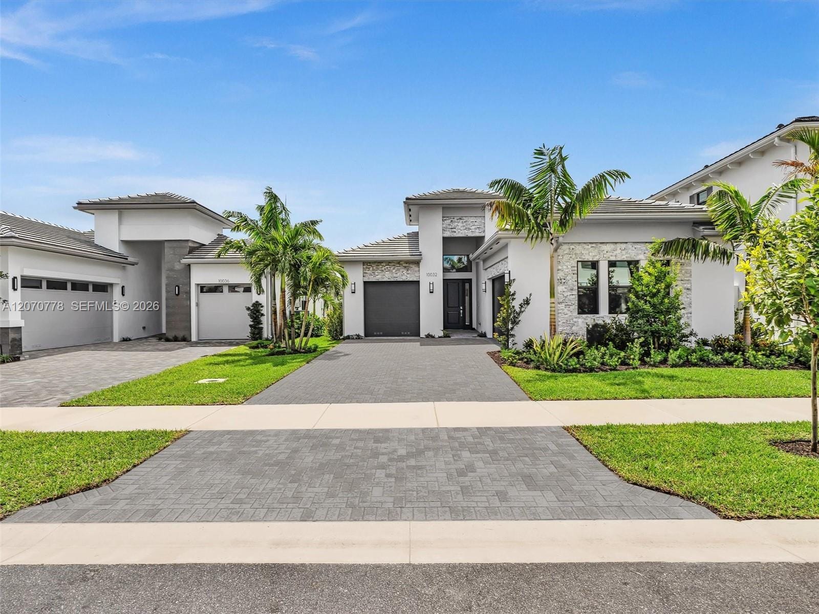 10032 Stockrun Drive, Palm Beach Gardens, FL 33412
